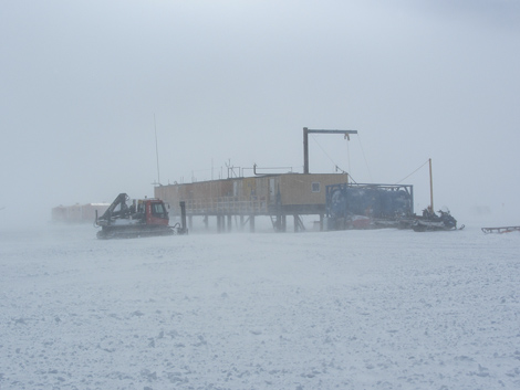 Kohnen Station bei schlechter Sicht